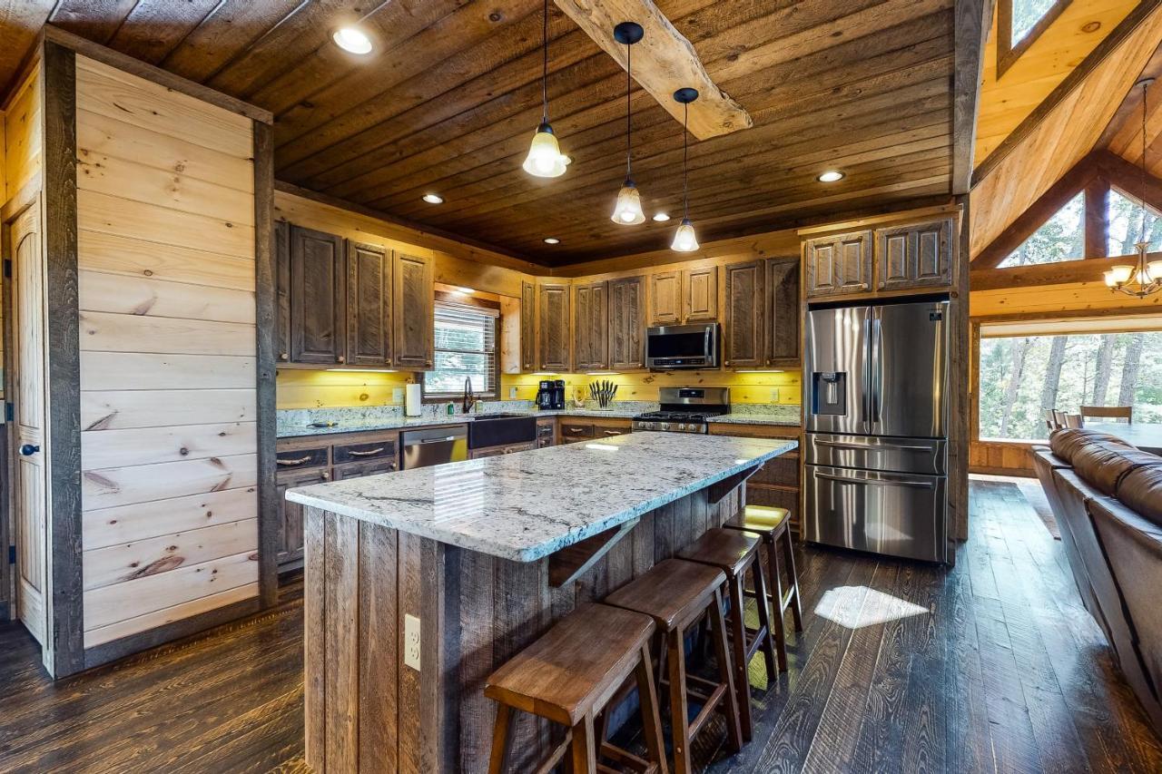 Whispering Woods Villa Blue Ridge Bagian luar foto