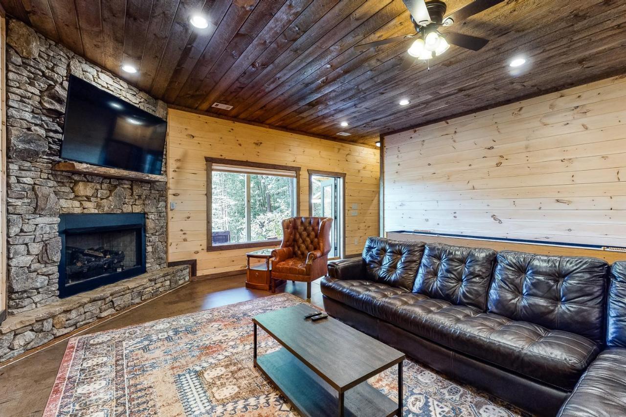 Whispering Woods Villa Blue Ridge Bagian luar foto