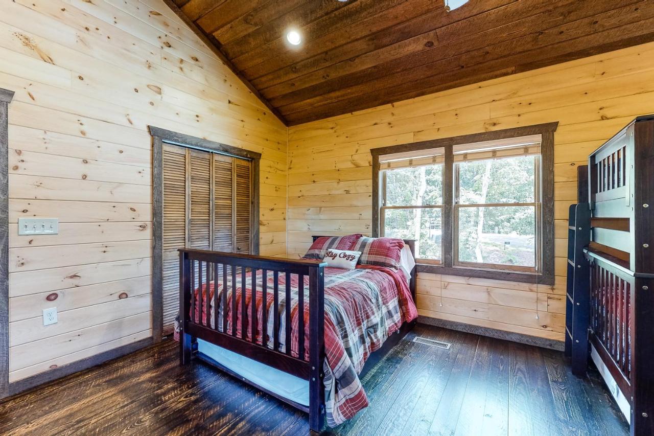 Whispering Woods Villa Blue Ridge Bagian luar foto