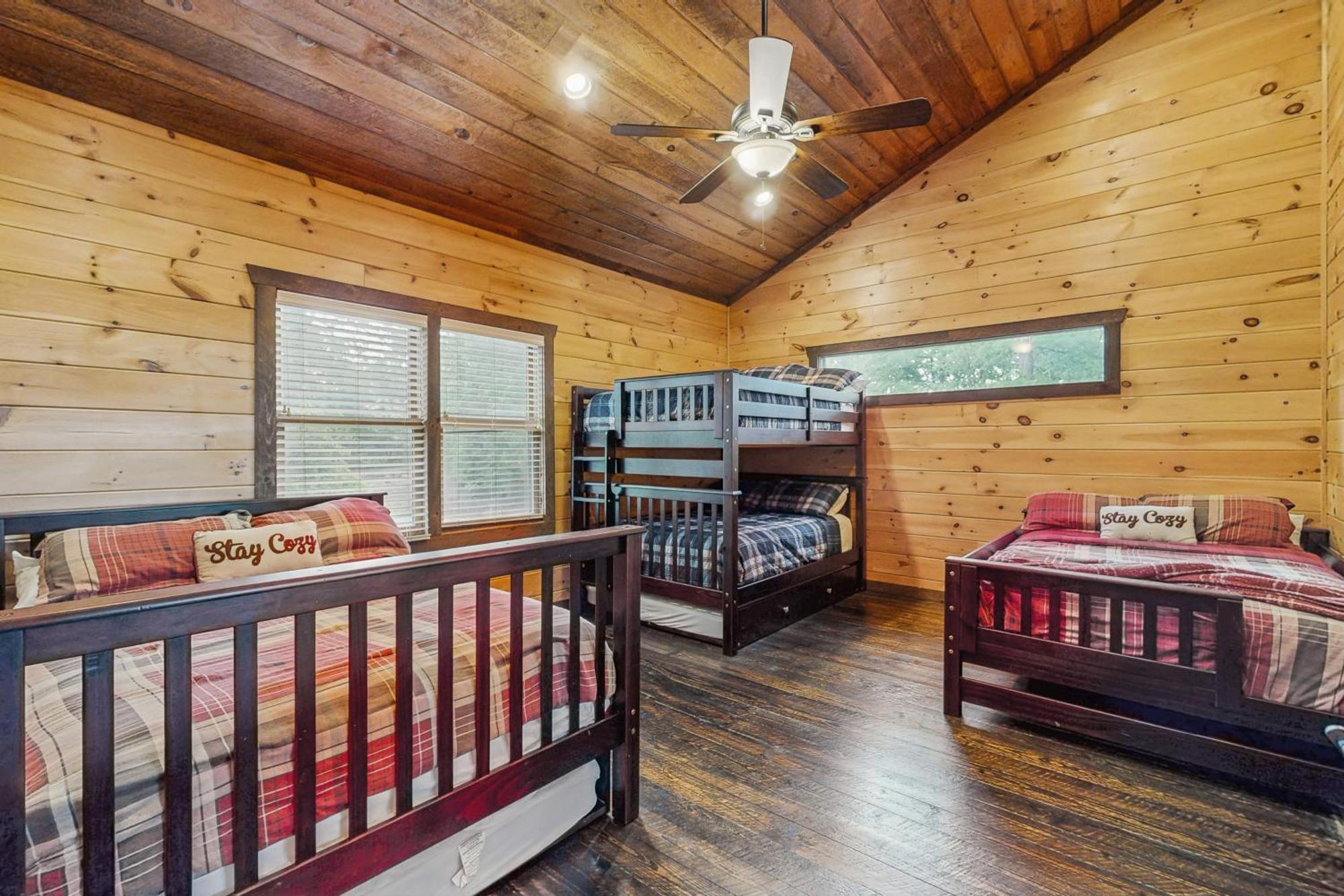 Whispering Woods Villa Blue Ridge Bagian luar foto